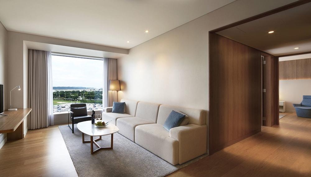 Отель Grand Hyatt Инчон Экстерьер фото